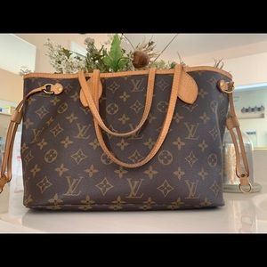 LOUIS VUITTON Neverfull PM Monogram Tote Bag
